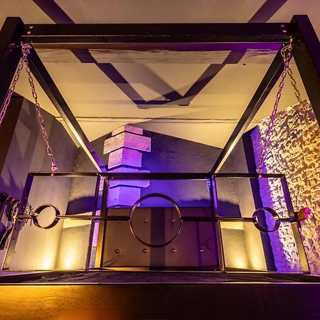 Cherie Cherry - Romantic And Bdsm House Briey Buitenkant foto